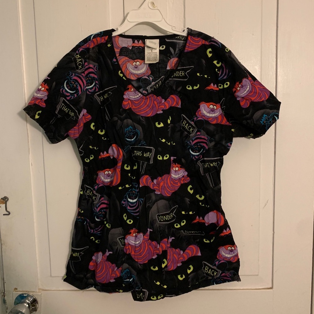 Scrub top
